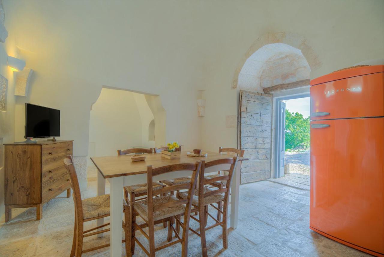Villa Trulli Capo Di Lupo By Rentbeat Cisternino Exterior foto